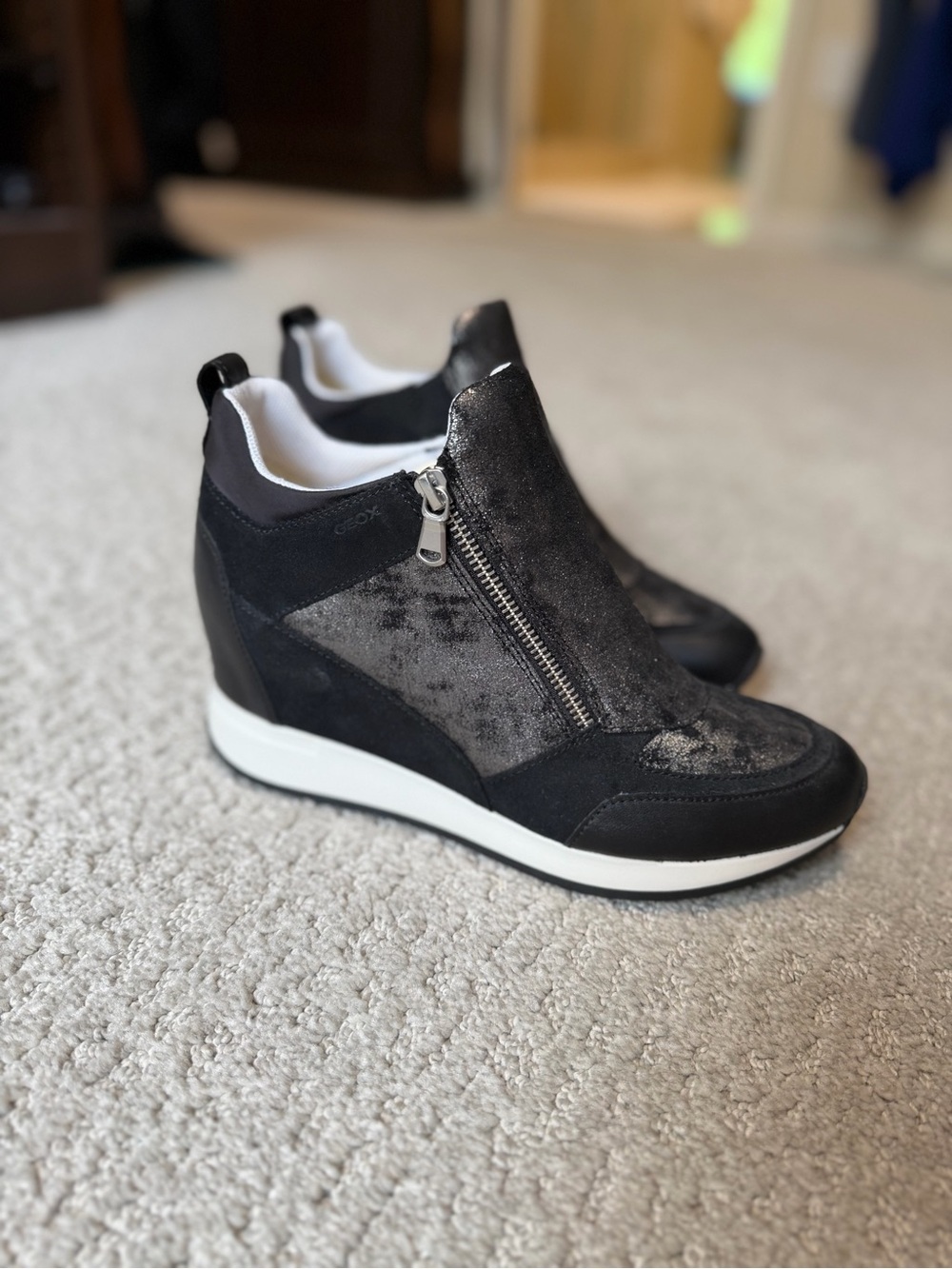NWOT Geox Black Suede & Leather Zip Wedge Sneakers with White Sole